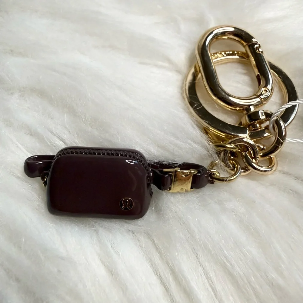Lululemon Everywhere Belt Bag Charm Keychain GNPL Gold NWT